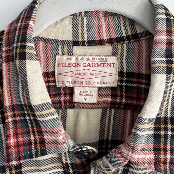 Filson Casual Mens Shirt Red/Green Plaid Button‎ down Long Sleeves Size Small - Picture 2 of 10